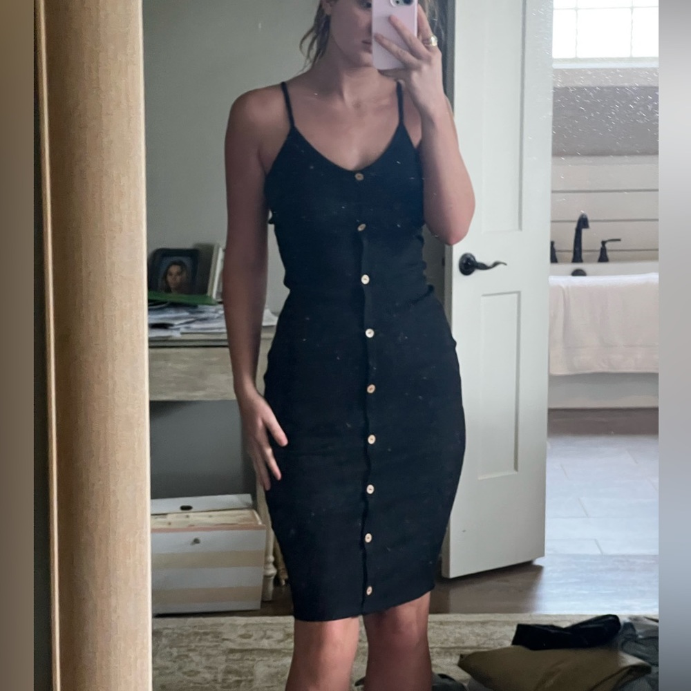 Fitted body con dress!